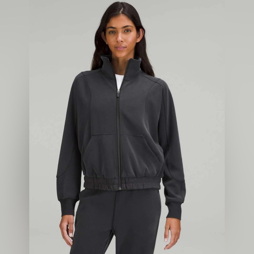 Lululemon Brushed Softstreme Funnel-Neck Zip Up, size 4